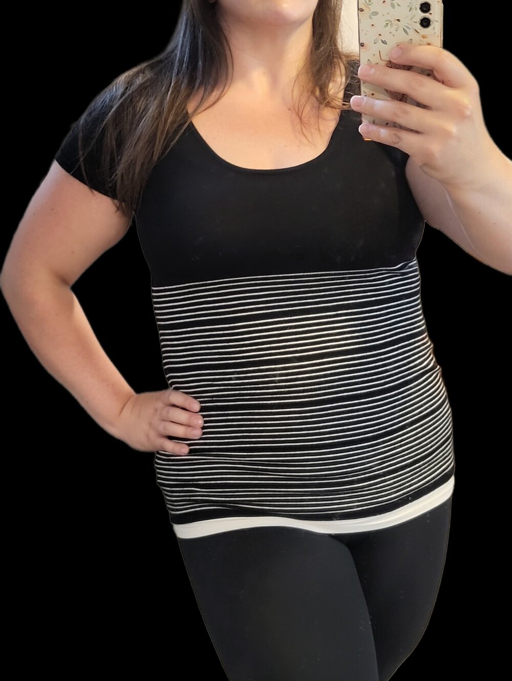 Maurices Black & White Striped Short Sleeved Scoop-Neck Sweater Size XL